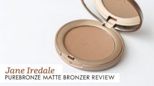 Read more about the article Jane Iredale PureBronze Matte Bronzer Review